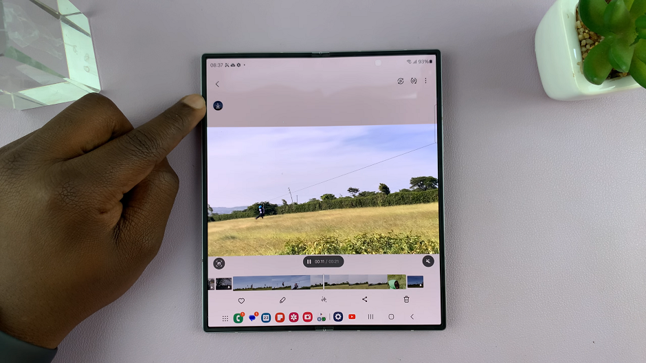 Generate SlowMo Clip From Any Video On Galaxy Z Fold 6