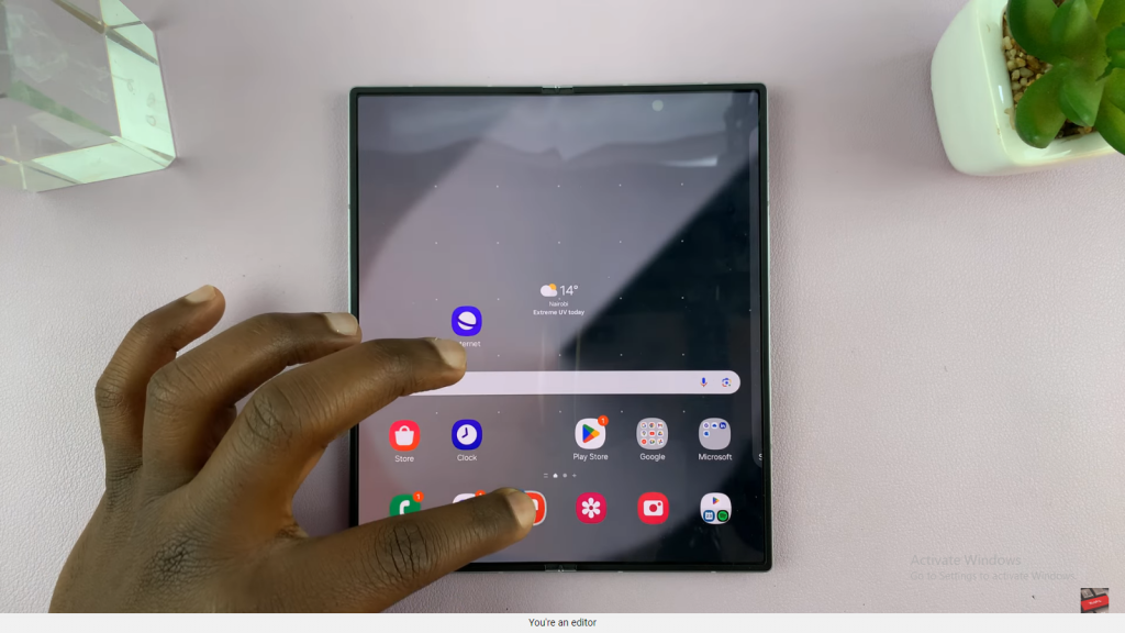 Customize Taskbar On Samsung Galaxy Z Fold 6