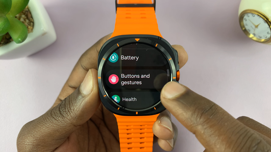 Buttons and Gestures On Galaxy Watch Ultra