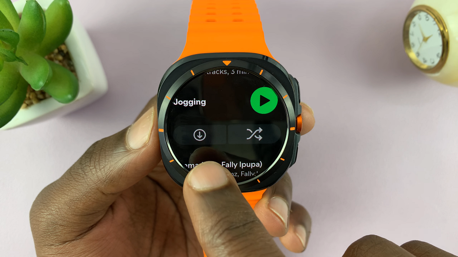 Download spotify playlist to galaxy watch on sale