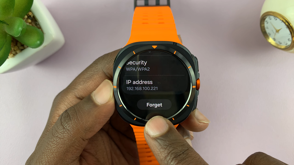 Log Off Wi-Fi Network On Galaxy Watch Ultra