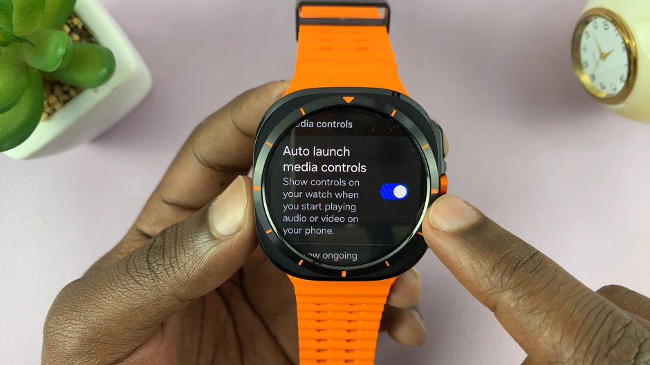 How To Allow Media Controls To Automatically Pop Up On Galaxy Watch Ultra