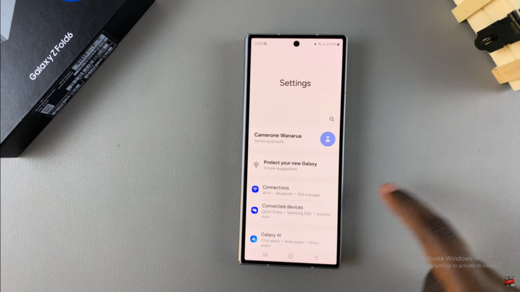 Enable Edge Panels On Samsung Galaxy Z Fold 6