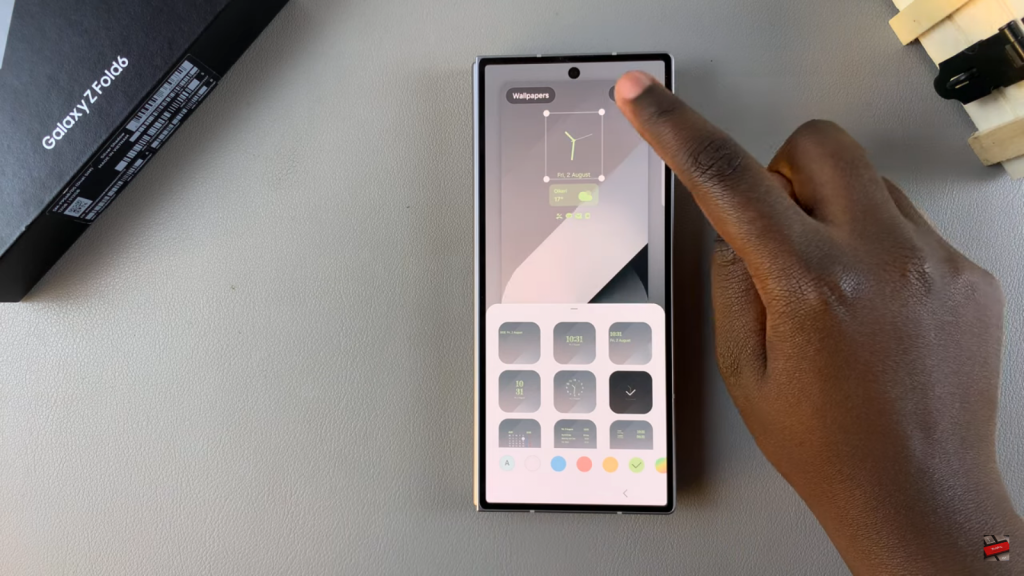 Change Always On Display Clock Style On Samsung Galaxy Z Fold 6