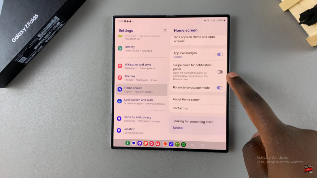 Enable 'Swipe Down For Notifications' On Samsung Galaxy Z Fold 6