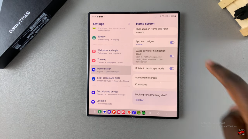 Enable 'Swipe Down For Notifications' On Samsung Galaxy Z Fold 6