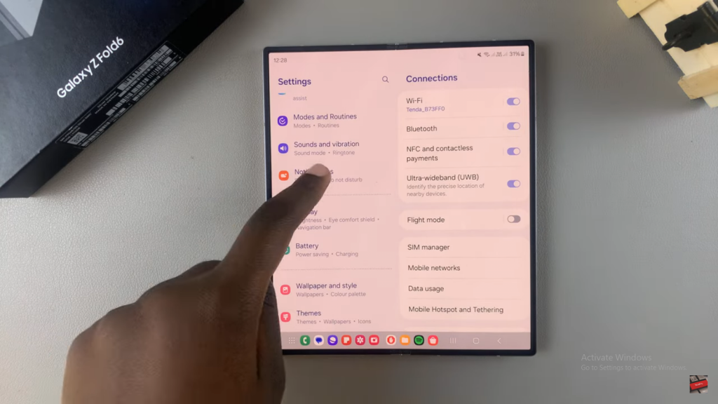 Disable Text Message Notifications On Lock Screen Of Samsung Galaxy Z Fold 6