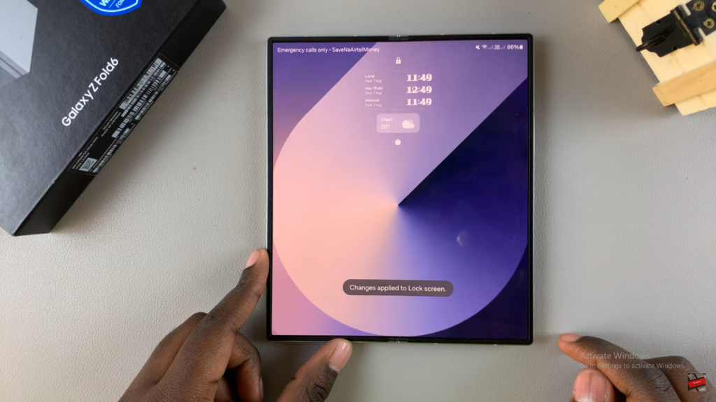 Add Multiple Clocks To Always ON Display Of Samsung Galaxy Z Fold 6