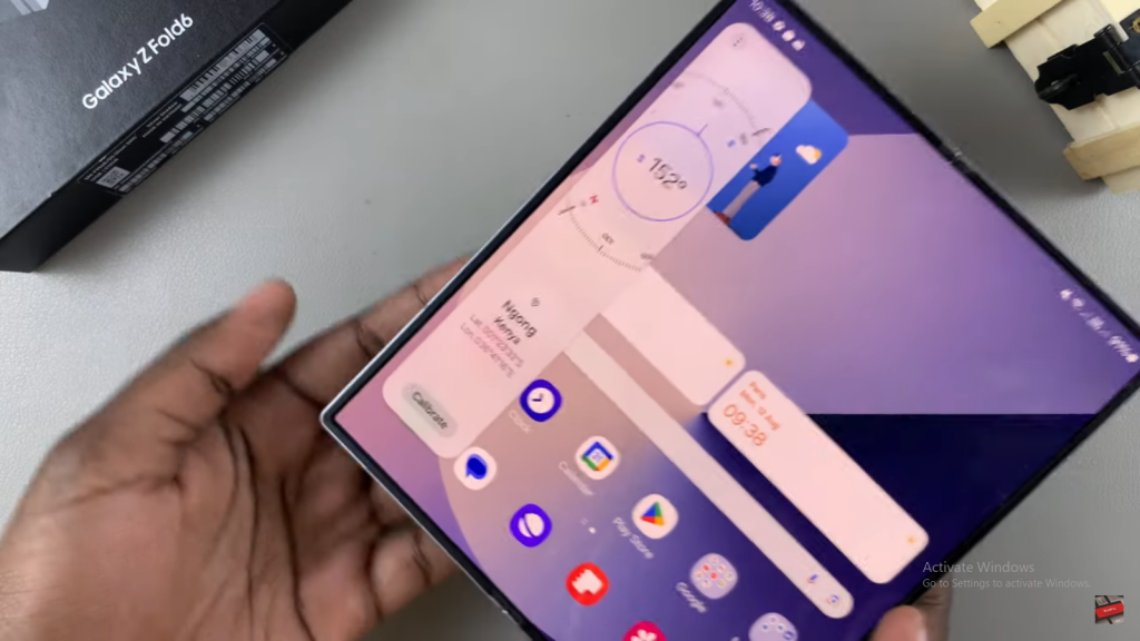 Use Built In Compass On Samsung Galaxy Z Fold 6