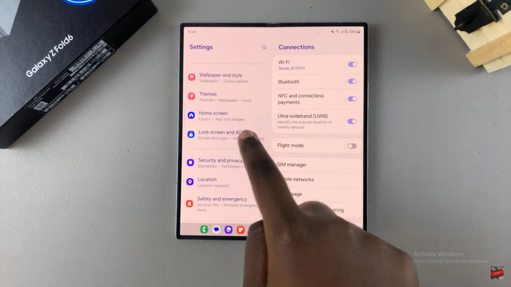 Lock Screen Shortcuts On Samsung Galaxy Z Fold 6