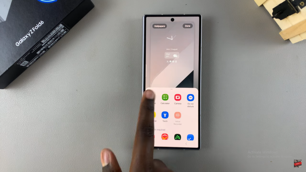 Lock Screen Shortcuts On Samsung Galaxy Z Fold 6