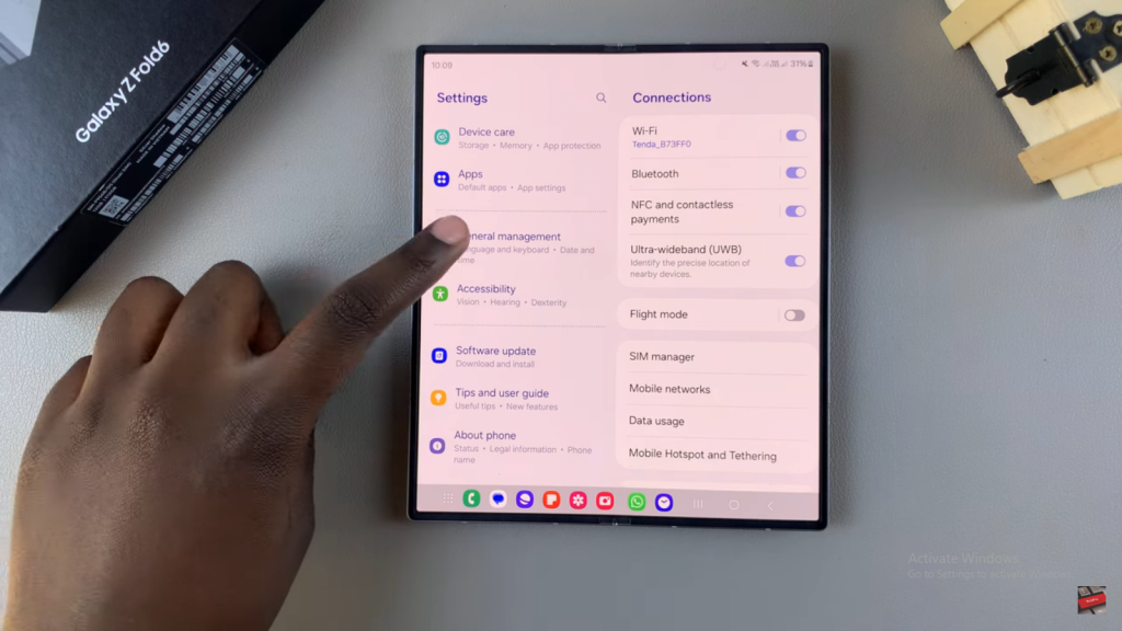 Make Google Password Manager Your Preferred Service On Samsung Galaxy Z Fold 6