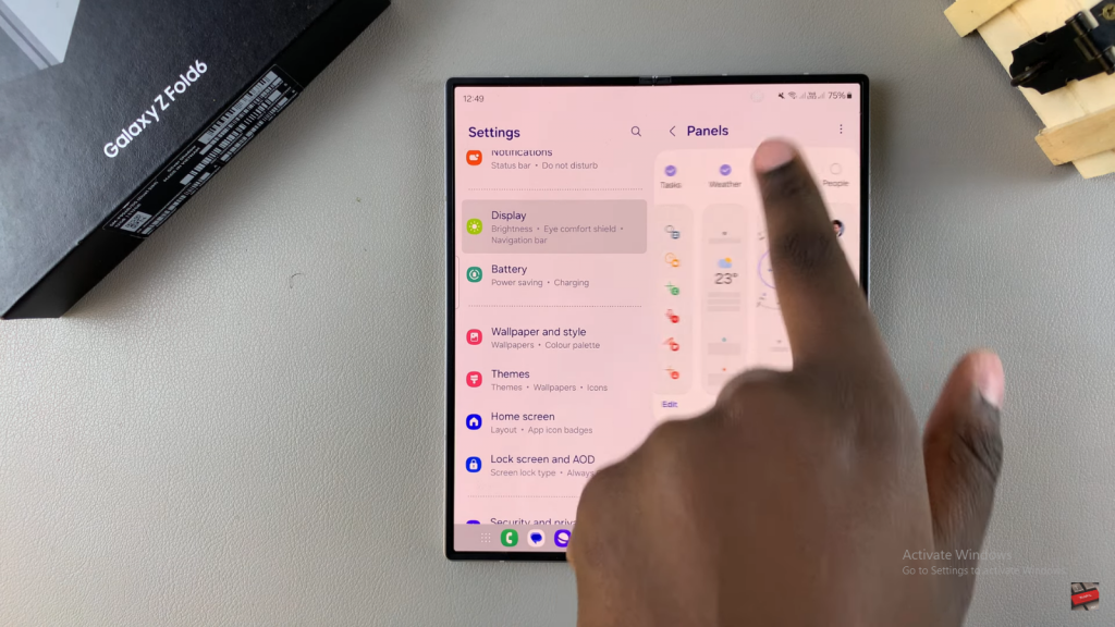 Use Built In Surface Level On Samsung Galaxy Z Fold 6