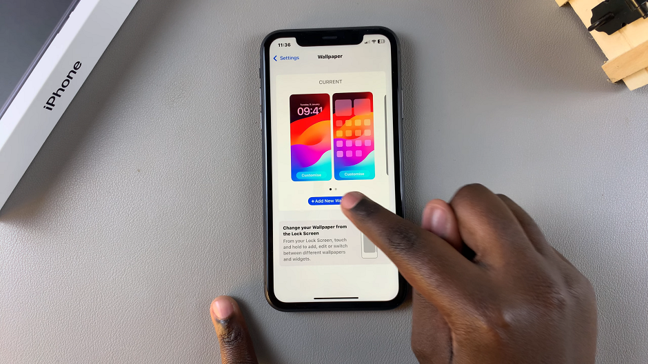 How To Add New Wallpaper On iPhone 11