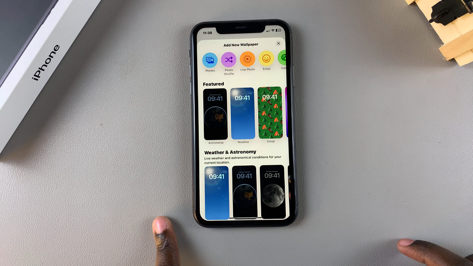 How To Change Lock Screen Wallpaper On iPhone 11