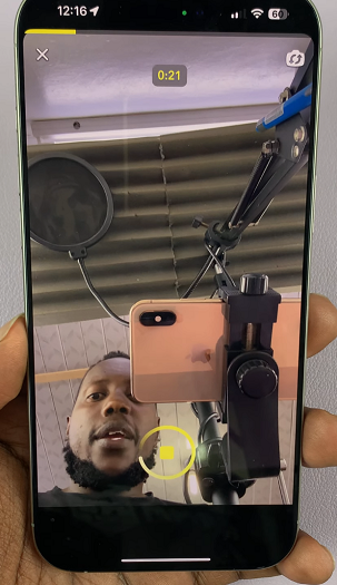 Switch Front & Back Camera While Recording On iPhone 16