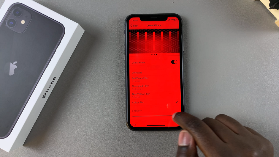 Color Tint On iPhone 11