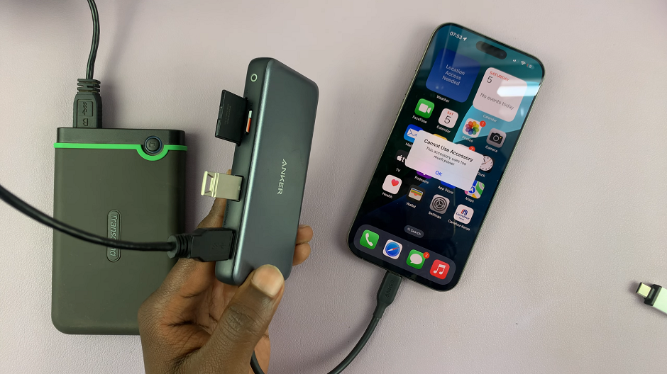 The Best USB-C Accessory Hub For iPhone 16 / 16 Pro