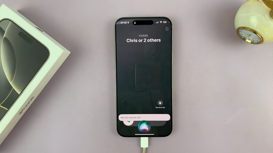 How To Answer Incoming Calls Using Siri On iPhone 16