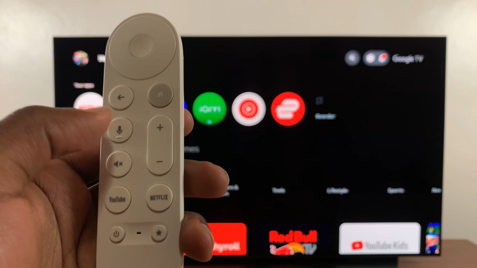 Voice Control Button on Google TV Streamer 4K