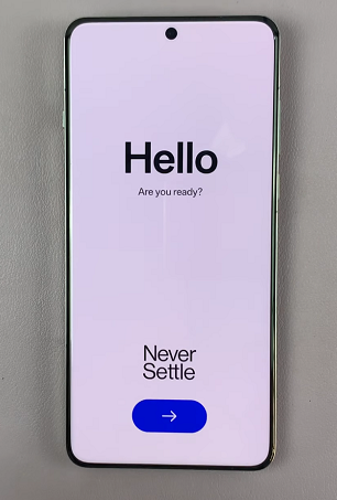 OnePlus 13 Hello Screen