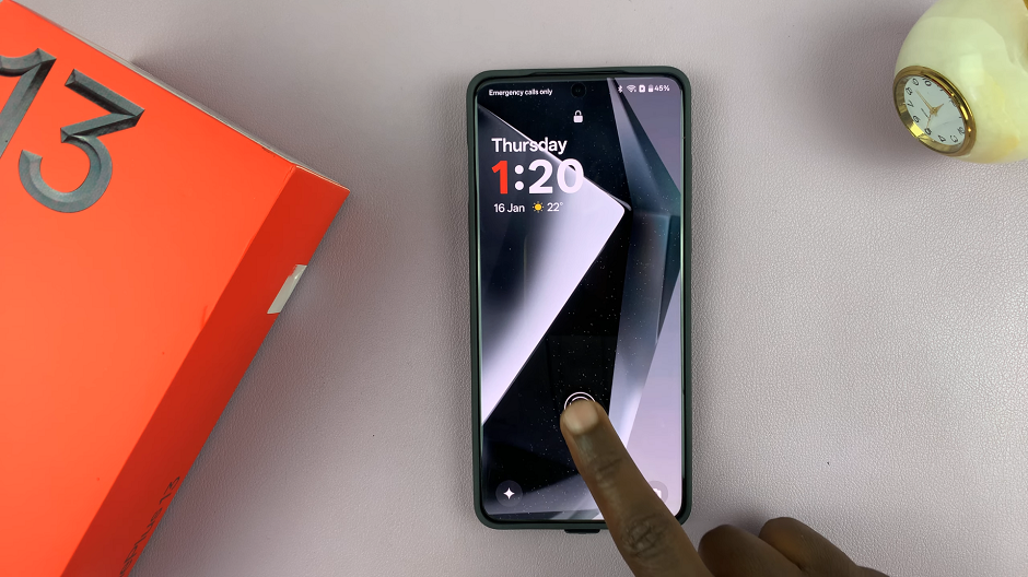 How To Unlock OnePlus 13 With Fingerprint