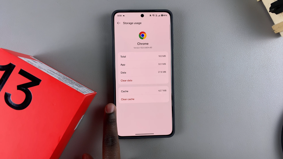 How To Clear App Cache On OnePlus 13