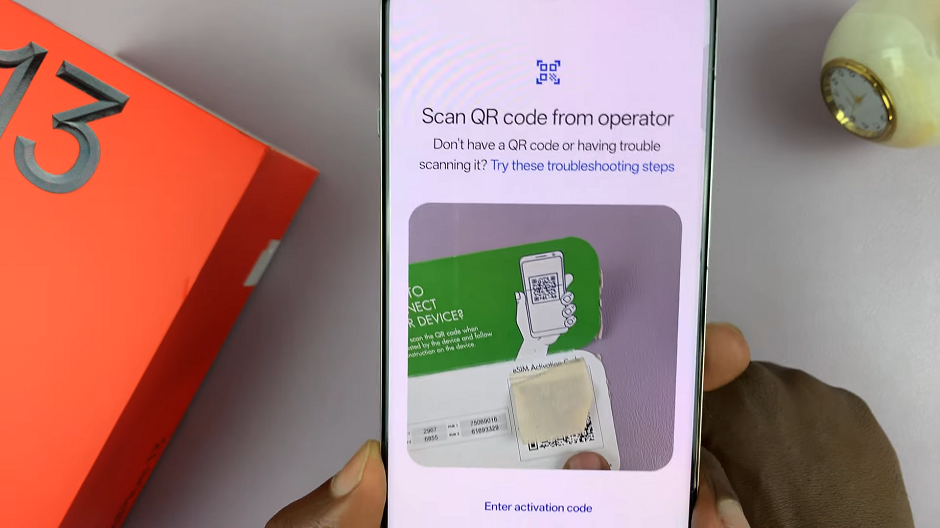 Scan eSIM QR Code On OnePlus 13