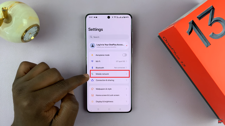 Change Mobile Data SIM On OnePlus 13