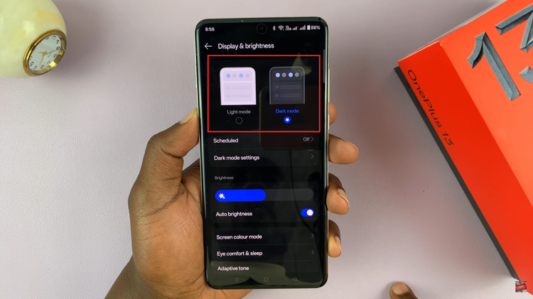 How To Enable Dark Mode On OnePlus 13