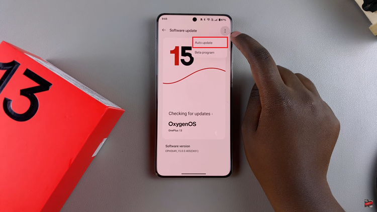 How To Enable & Disable Automatic Software Updates On OnePlus 13