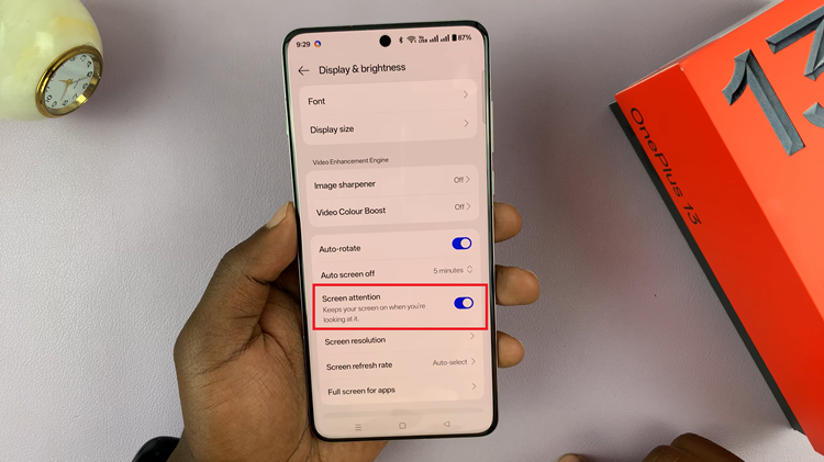 Enable Screen Attention On OnePlus 13