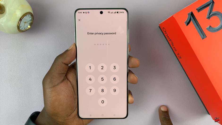 How To Change Privacy Password Security Question On OnePlus 13