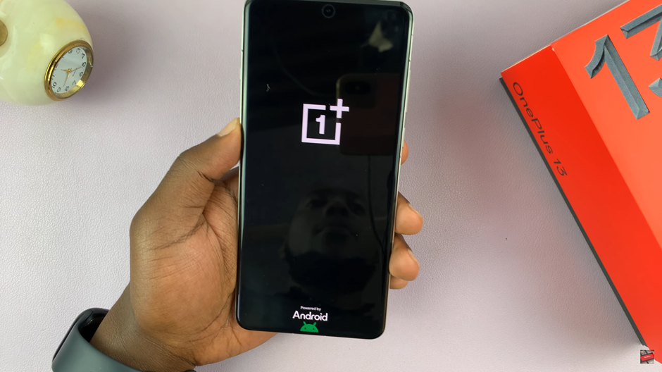 How To Turn On Power On On OnePlus 13