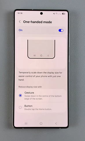 Enable One Handed Mode On Galaxy S25