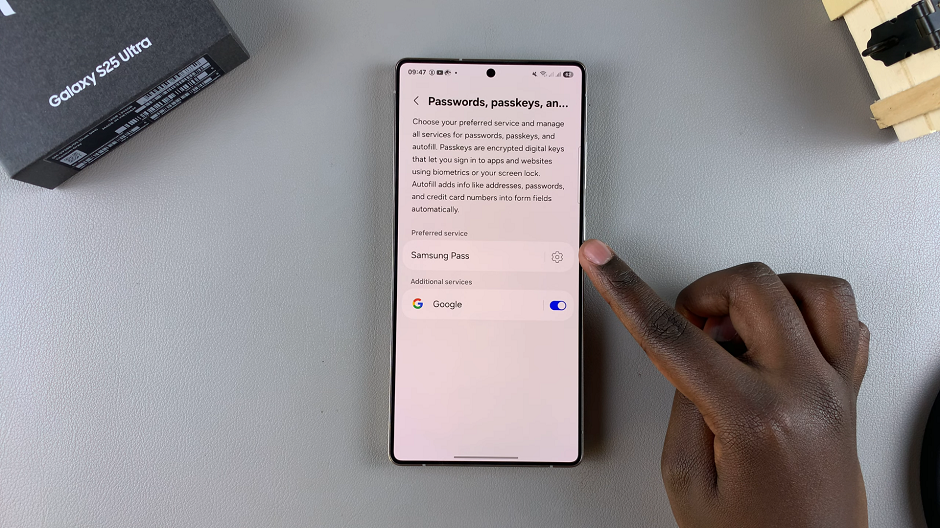 How To Change Preferred Password Service On Galaxy S25