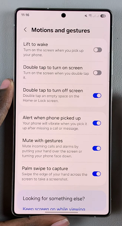 How To Disable 'Double Tap To Turn On Screen' On Galaxy S25