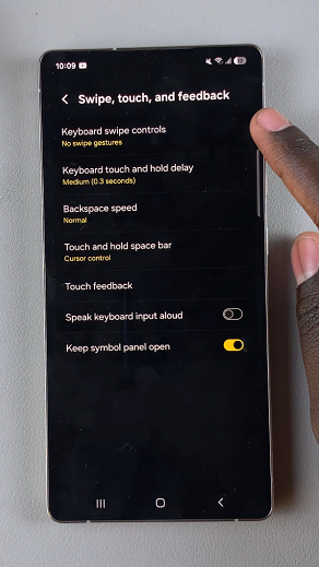 How To Disable Swipe To Type On Galaxy S25