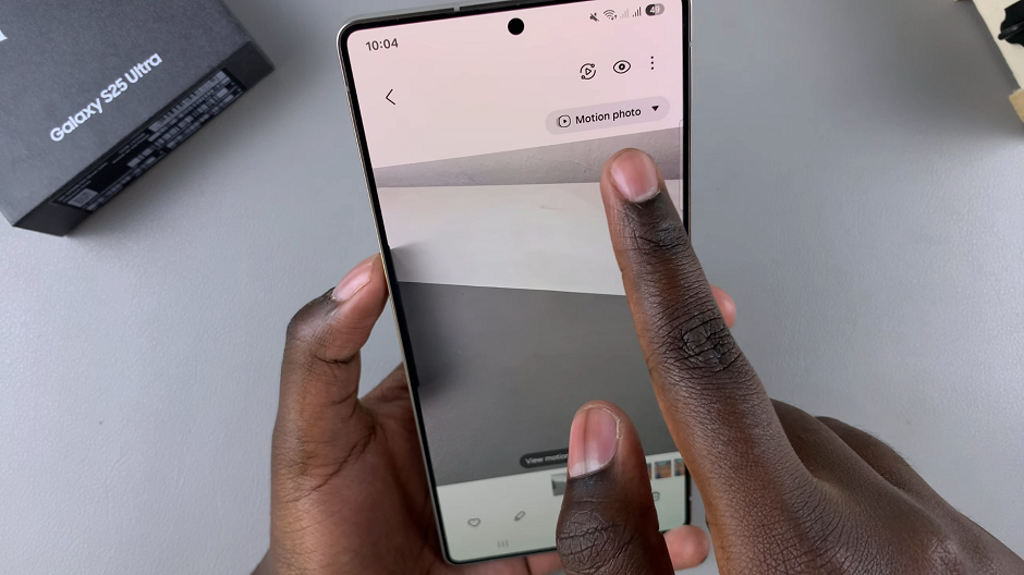 Turn ON Motion Photos On Galaxy S25