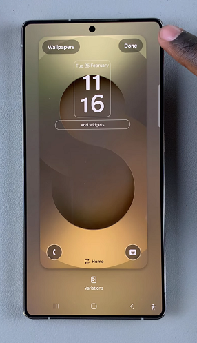 Remove Lock Screen Widgets On Galaxy S25