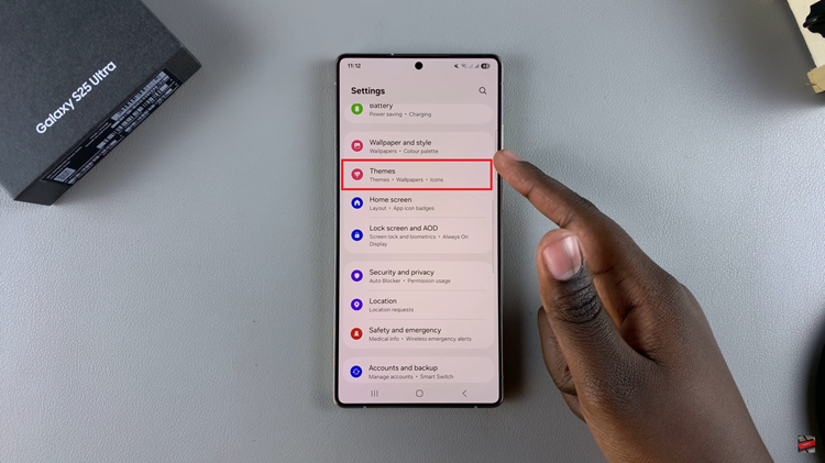 How To Change Theme On Samsung Galaxy S25 & S25 Ultra