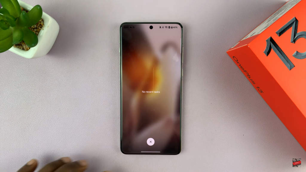 Close Apps On OnePlus 13