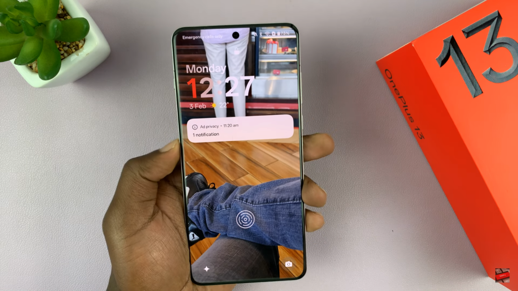 Change Lock Screen Wallpaper On Oneplus 13