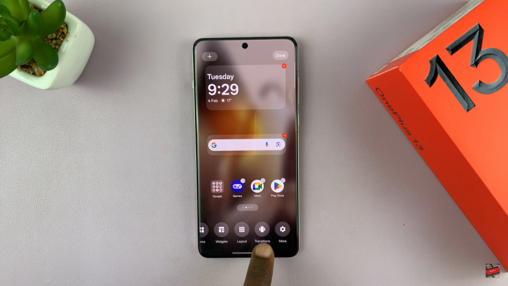 Change Homescreen Transitions On OnePlus 13