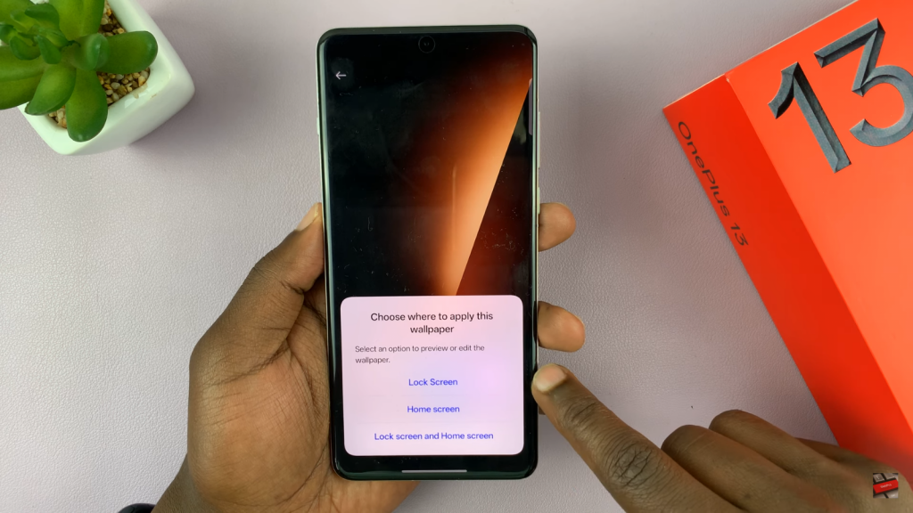 Change Wallpaper On OnePlus 13