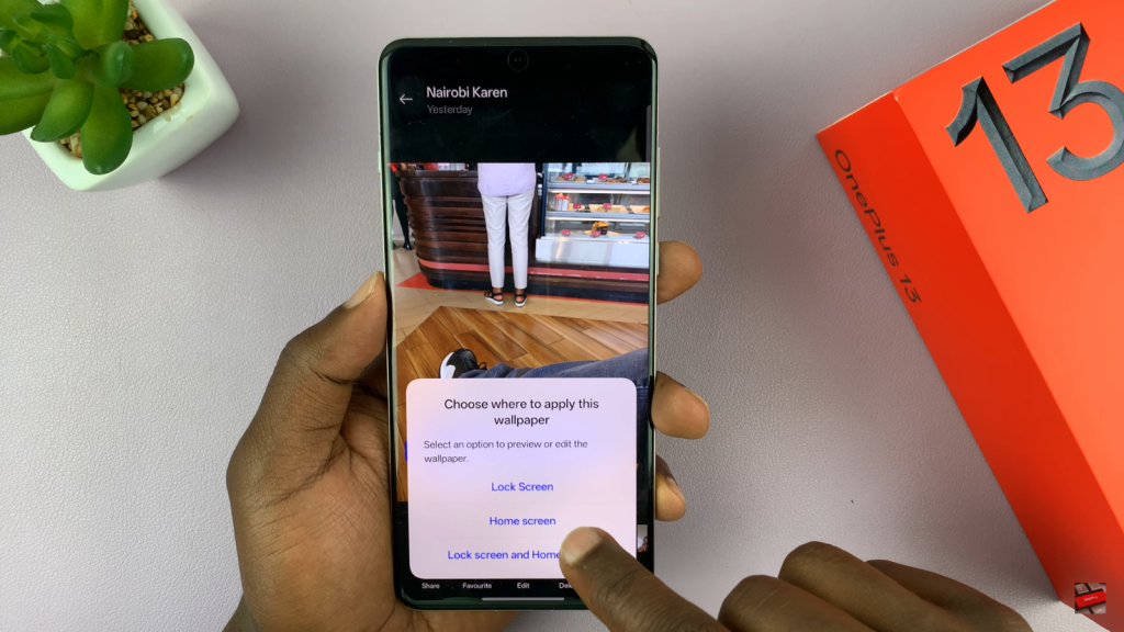 Change Wallpaper On OnePlus 13