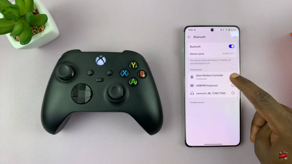  Connect An Xbox Controller To OnePlus 13