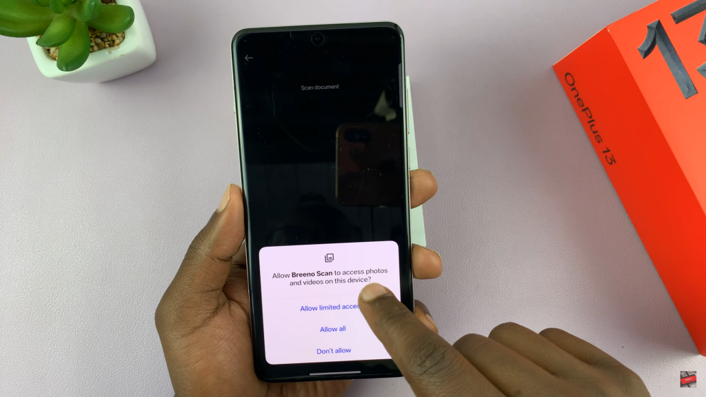 Scan Documents On OnePlus 13