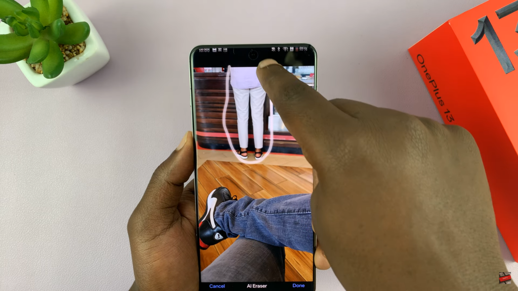 Use Object Eraser On OnePlus 13