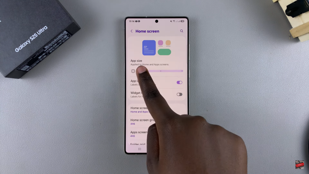 Change App Icon Size On Samsung Galaxy S25